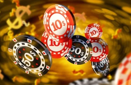 Super Sic Bo live dealer rolling dice on mobile screen